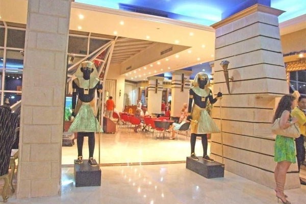 Hotel King Tut Aqua Park Beach Resort (Hurghada)